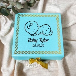 Sert Kutulu Erkek Bebek Çikolata Kutusu