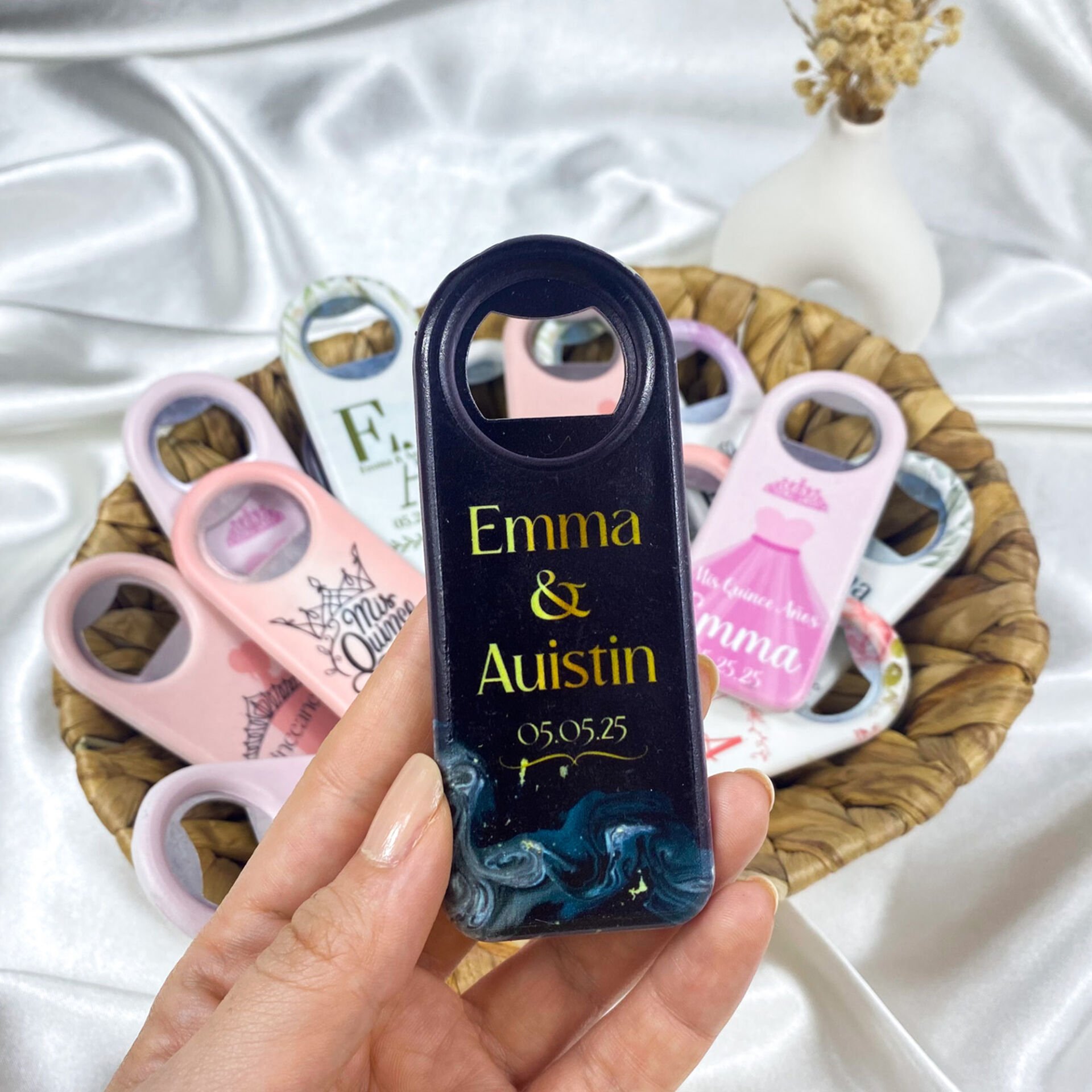 Büyük Dik Açacak Magnet