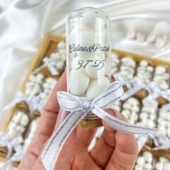 Cam Tüplü Badem Şekeri